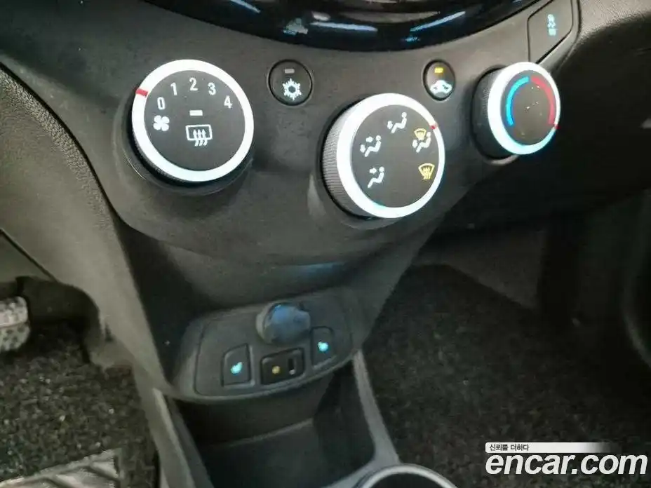 Chevrolet Spark 2014 1.0 Автомат в Москве № 105625, фото 15