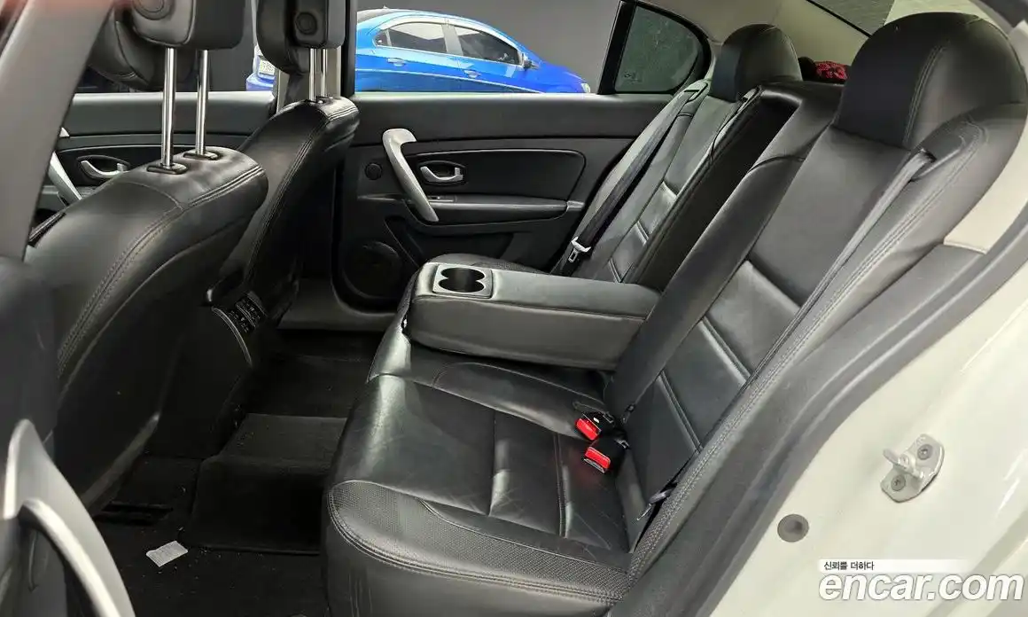 Renault SM5 2014 1.5 Автомат в Москве № 106576, фото 13