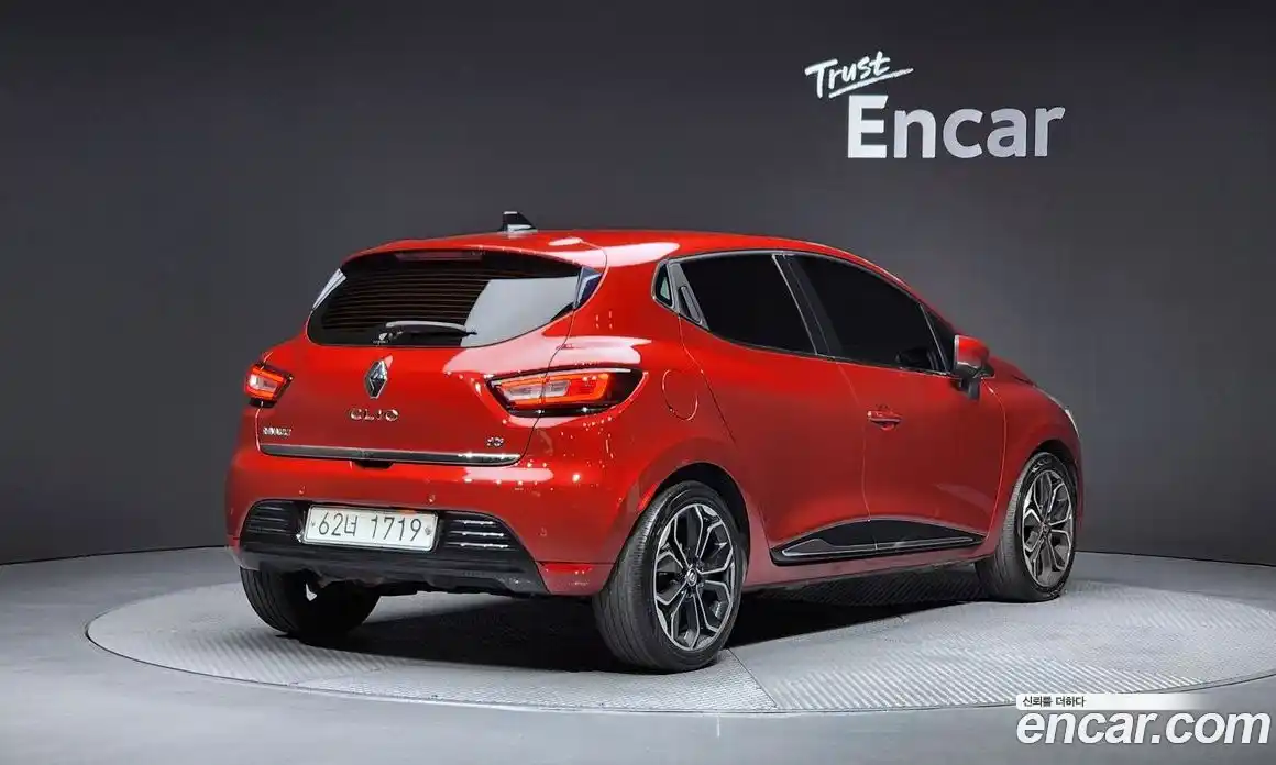 Renault Cilo 2018 1.5 Автомат в Москве № 106934, фото 12