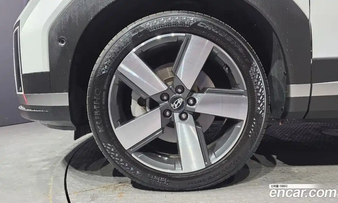 Hyundai Santa Fe 2024 2.5 Автомат в Москве № 109894, фото 13