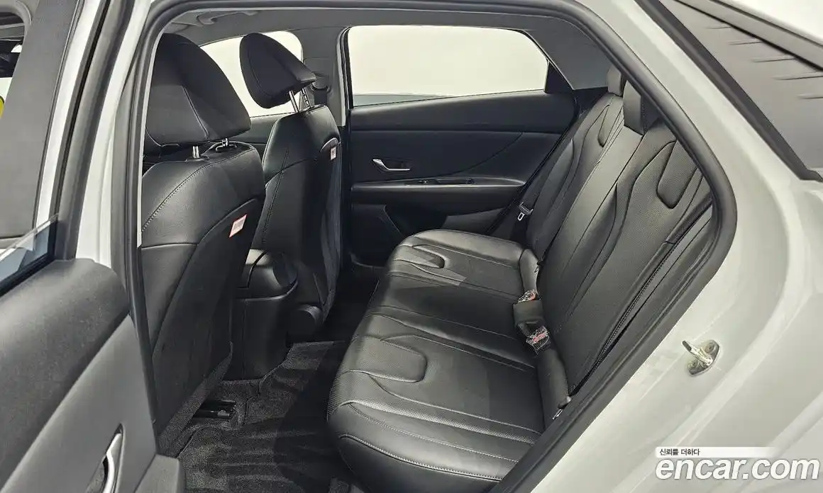 Hyundai Avante 2021 1.6 Автомат в Москве № 110435, фото 12