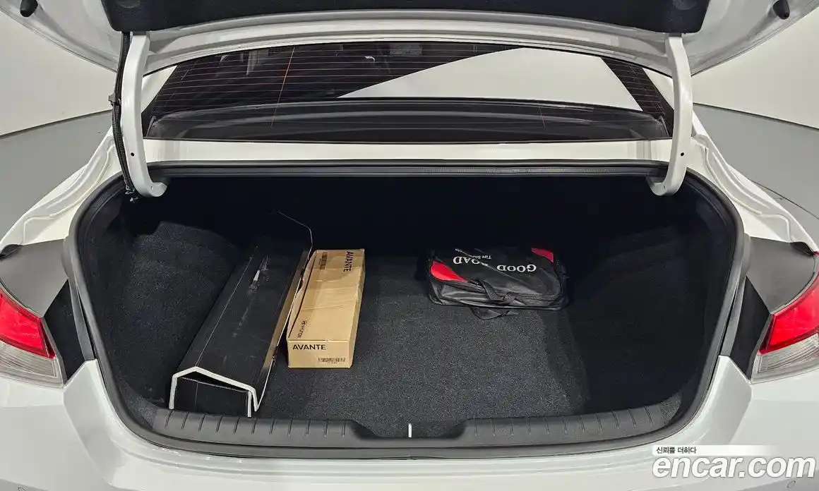 Hyundai Avante 2021 1.6 Автомат в Москве № 110435, фото 20