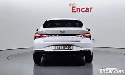 Hyundai Avante 2021 1.6 Автомат в Москве № 110435, миниатюра 4