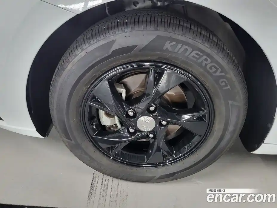 Hyundai Avante 2021 1.6 Автомат в Москве № 110435, фото 6