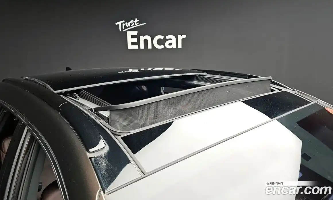 Hyundai Santa Fe 2018 2.0 Автомат в Москве № 112354, фото 3