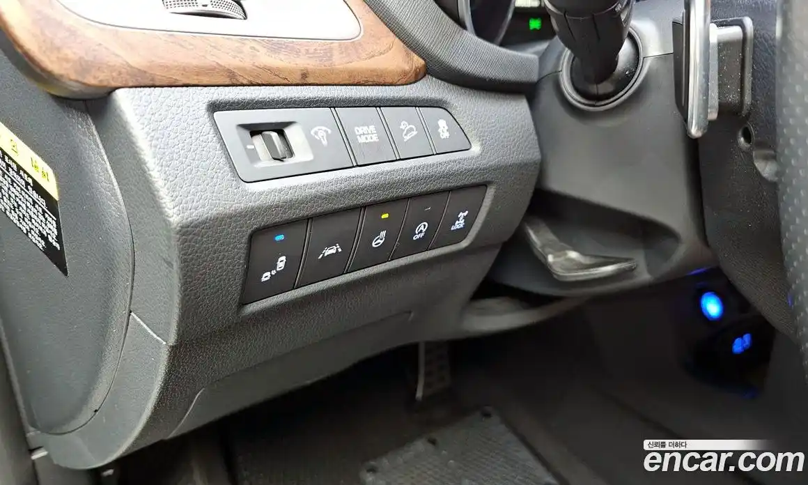 Hyundai Santa Fe 2018 2.0 Автомат в Москве № 112354, фото 4