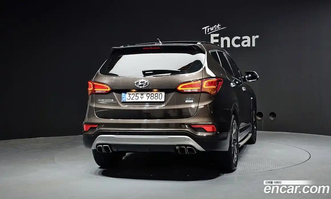 Hyundai Santa Fe 2018 2.0 Автомат в Москве № 112354, фото 6