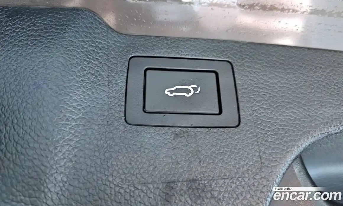 Hyundai Santa Fe 2018 2.0 Автомат в Москве № 112354, фото 9