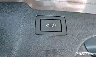 Hyundai Santa Fe 2018 2.0 Автомат в Москве № 112354, миниатюра 9