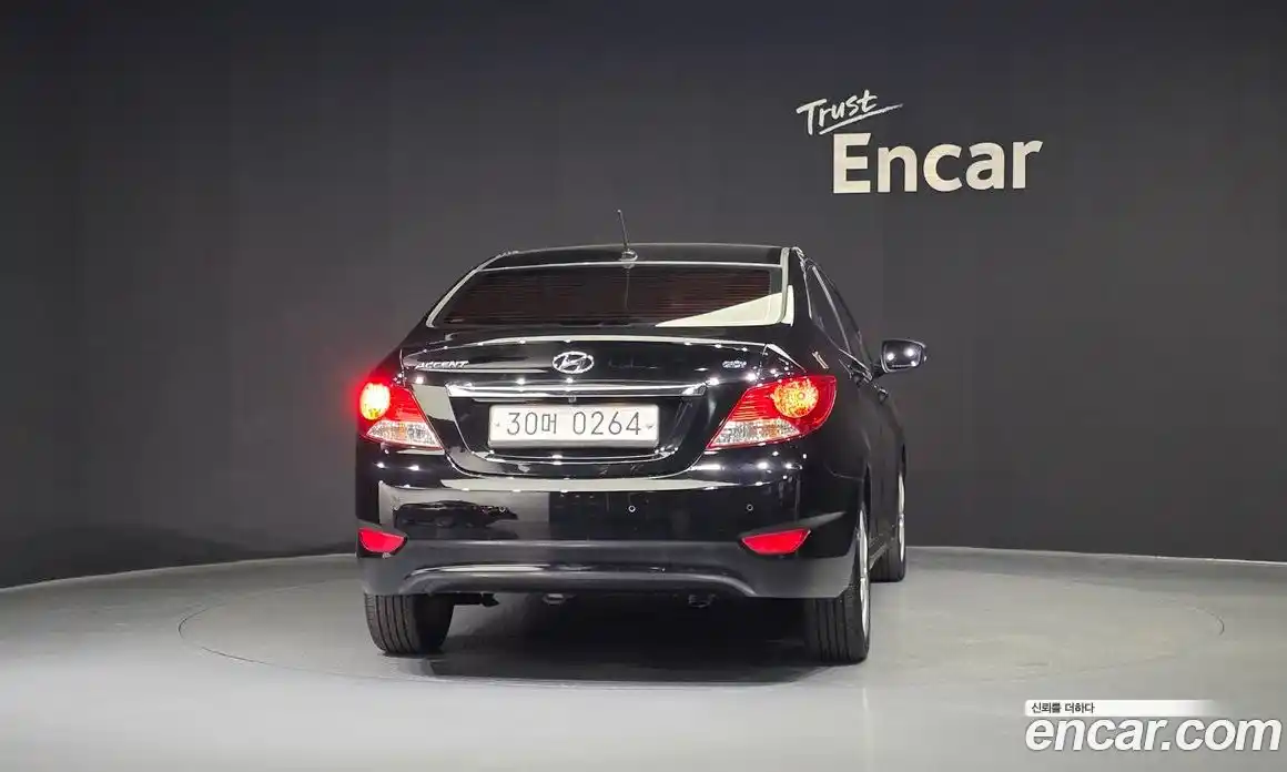 Hyundai Accent 2012 1.6 Автомат в Москве № 113334, фото 18