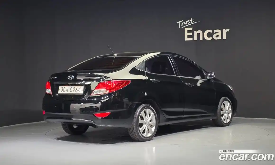 Hyundai Accent 2012 1.6 Автомат в Москве № 113334, фото 6