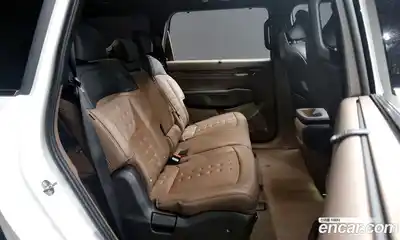 Kia EV9 2024 0.2 Автомат в Москве № 115186, миниатюра 12