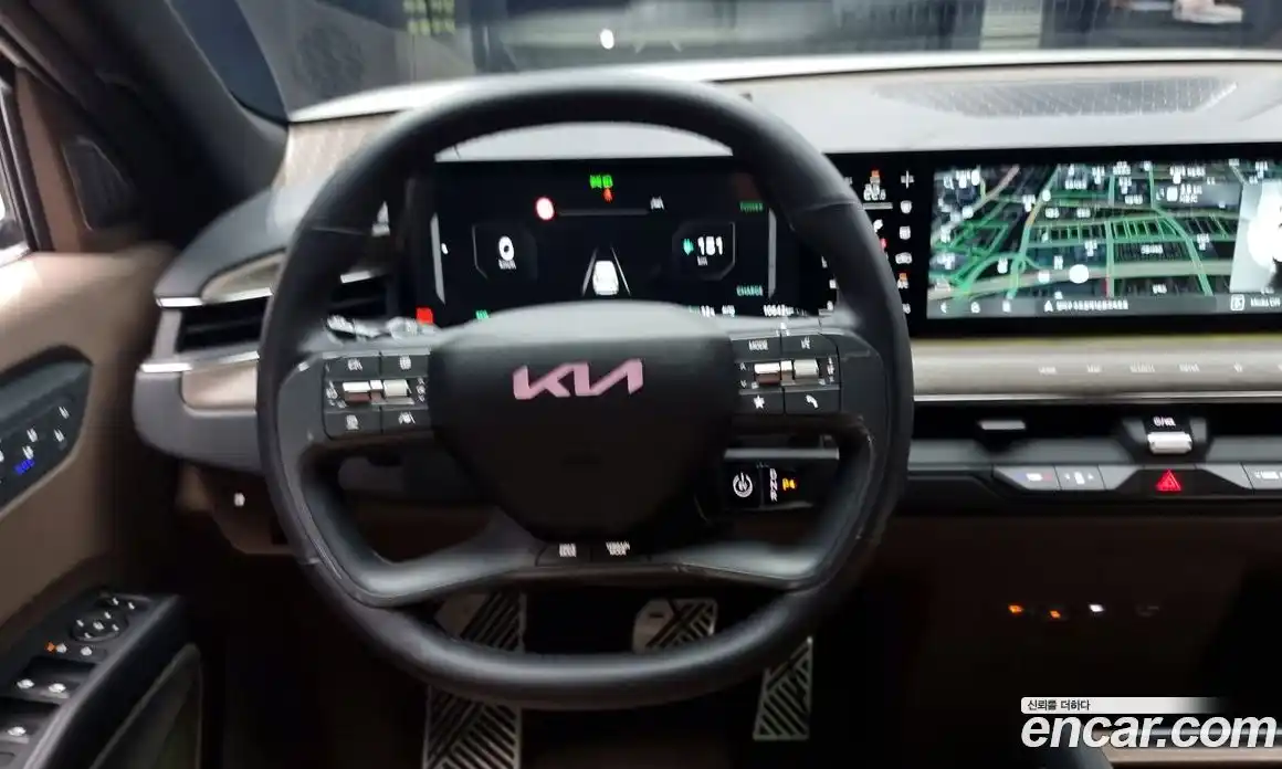 Kia EV9 2024 0.2 Автомат в Москве № 115186, фото 13