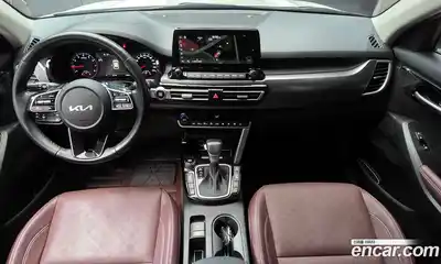 Kia Seltos 2023 1.6 Автомат в Москве № 115747, миниатюра 5