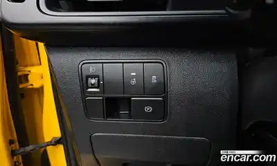 Hyundai Staria, 2025