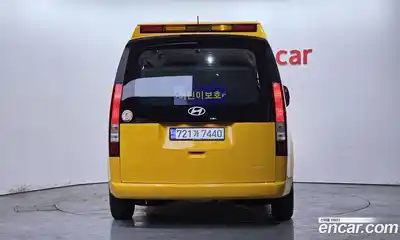 Hyundai Staria 2025 3.5 Автомат в Москве № 119773, миниатюра 3