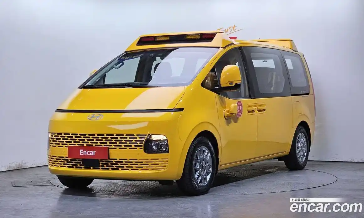 Hyundai Staria 2025 3.5 Автомат в Москве № 119773, фото 6