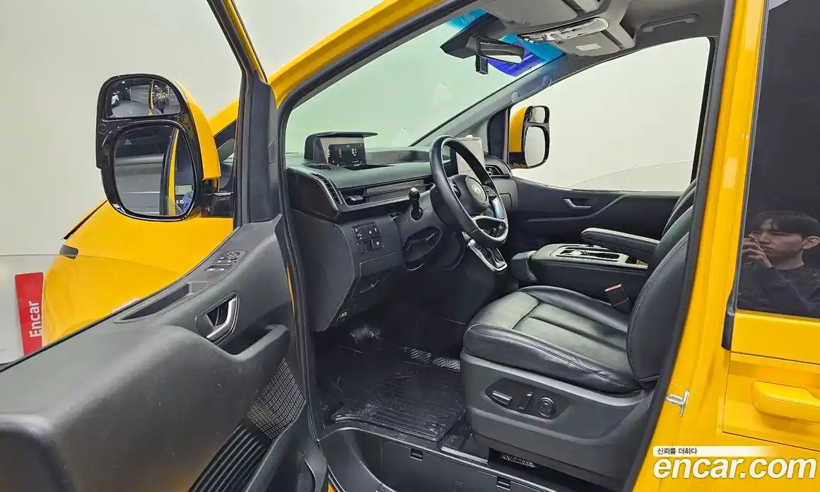 Hyundai Staria 2025 3.5 Автомат в Москве № 119773, фото 10