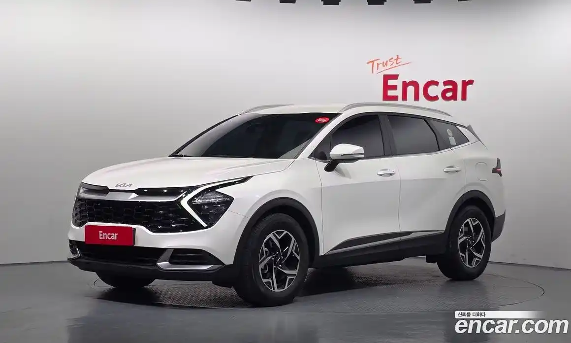 Kia Sportage 2023 2.0 Автомат в Москве № 12073, фото 1