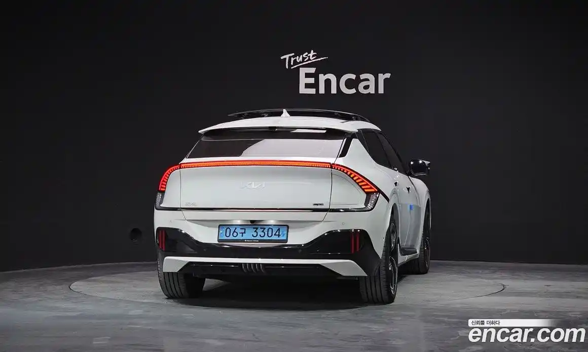 Kia EV6 2023 0.1 Автомат в Москве № 121599, фото 11