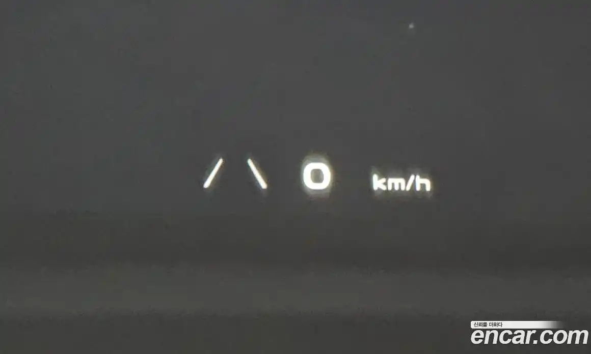 Kia EV6 2023 0.1 Автомат в Москве № 121599, фото 4