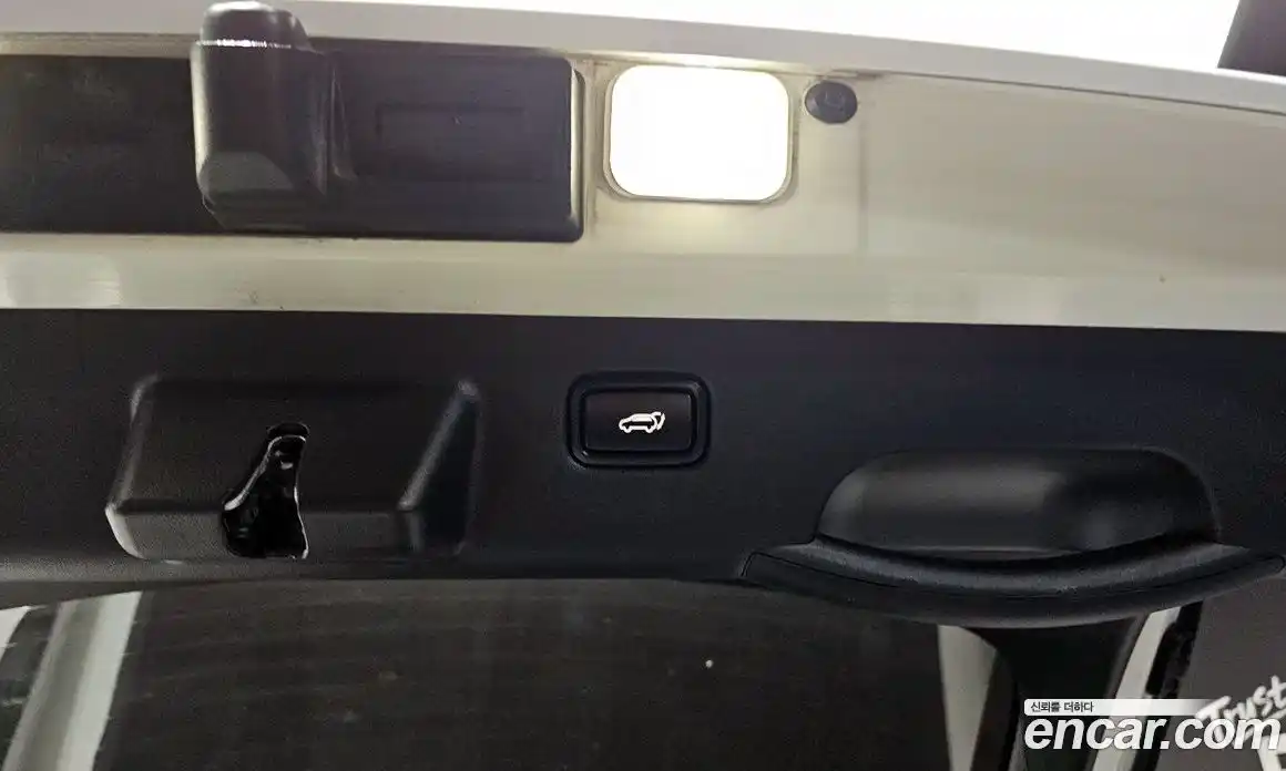 Kia EV6 2023 0.1 Автомат в Москве № 121599, фото 5