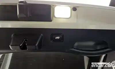 Kia EV6 2023 0.1 Автомат в Москве № 121599, миниатюра 5