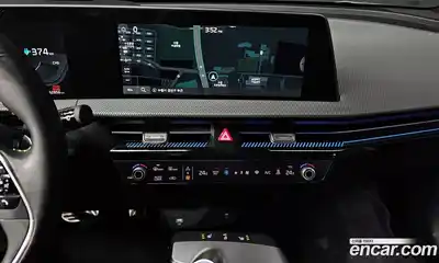 Kia EV6 2023 0.1 Автомат в Москве № 121599, миниатюра 6