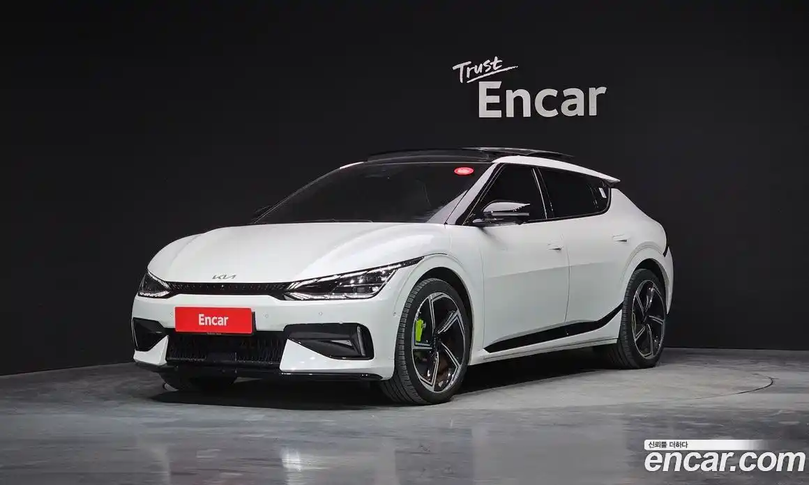 Kia EV6 2023 0.1 Автомат в Москве № 121599, фото 9