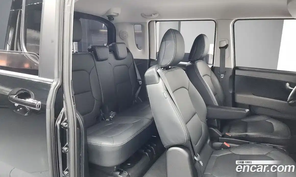 Kia Ray 2023 1.0 Автомат в Москве № 12246, фото 13