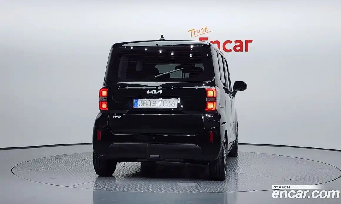 Kia Ray 2023 1.0 Автомат в Москве № 12246, фото 14