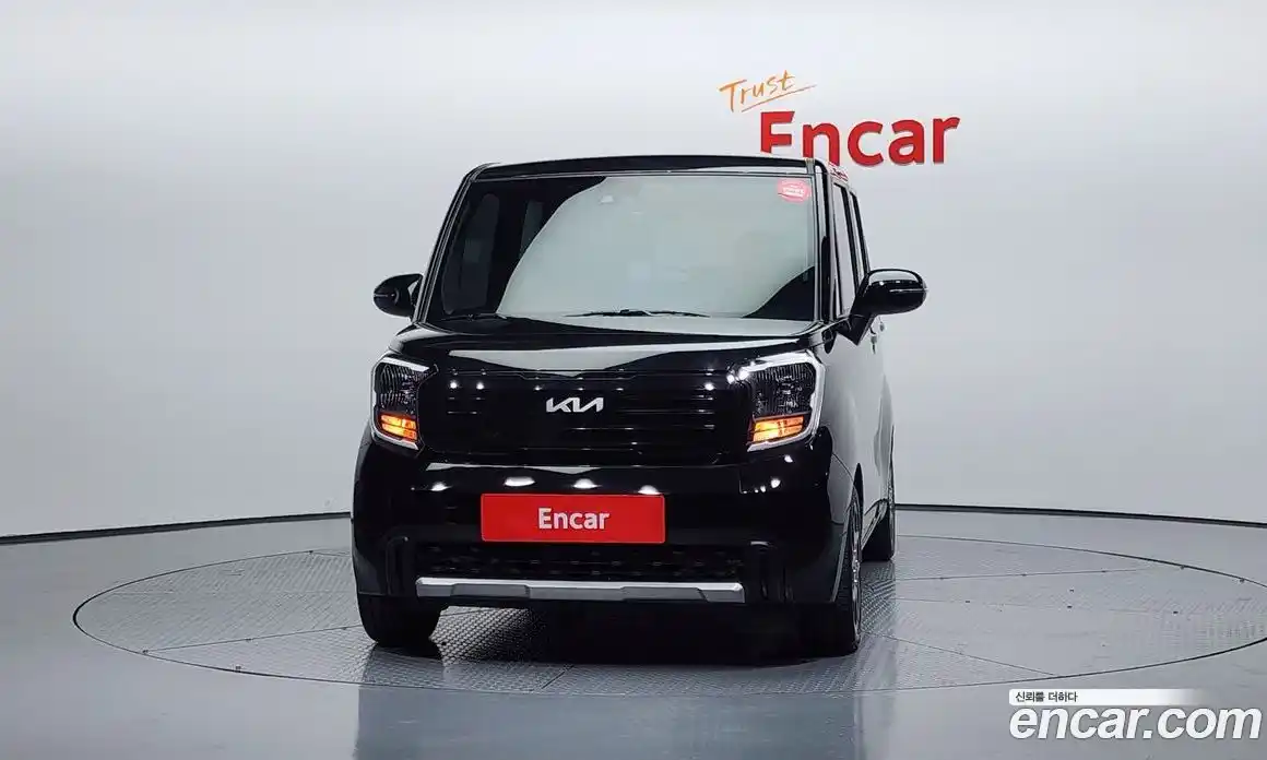 Kia Ray 2023 1.0 Автомат в Москве № 12246, фото 19