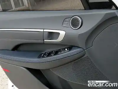 Hyundai Sonata 2024 2.0 Автомат в Москве № 122683, миниатюра 11