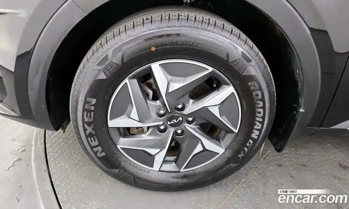 Kia Sorento 2022 1.6 Автомат в Москве № 122695, фото 5