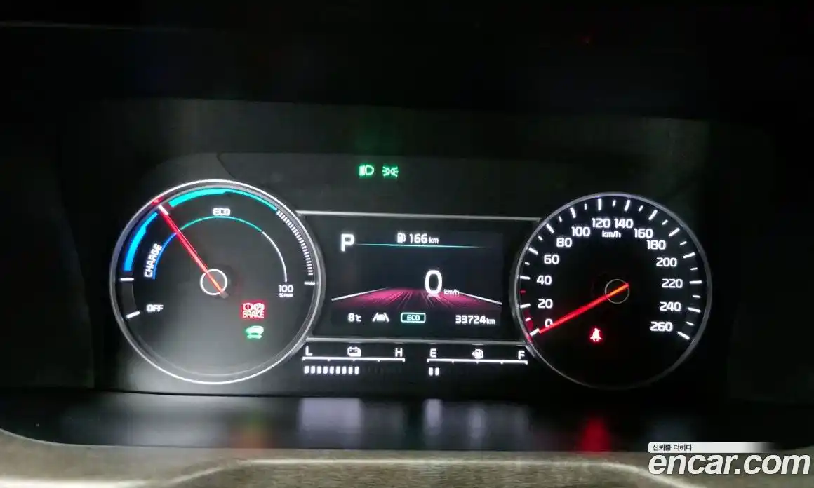 Kia Sorento 2022 1.6 Автомат в Москве № 122695, фото 8