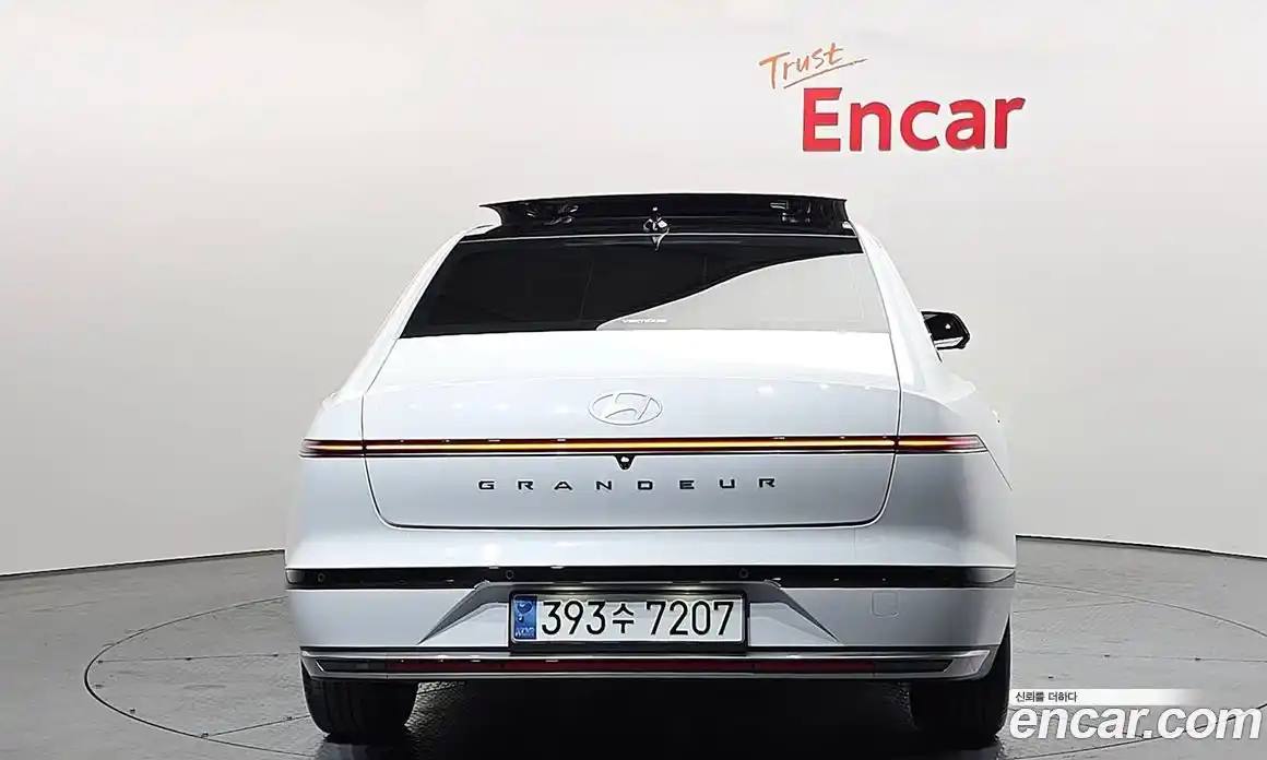 Hyundai Grandeur 2023 2.5 Автомат в Москве № 126609, фото 4