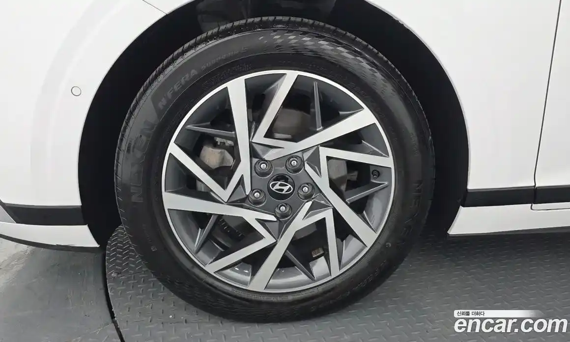 Hyundai Grandeur 2023 2.5 Автомат в Москве № 126609, фото 5