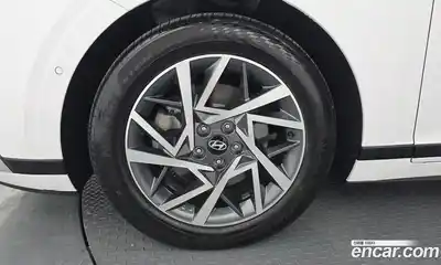 Hyundai Grandeur 2023 2.5 Автомат в Москве № 126609, миниатюра 5