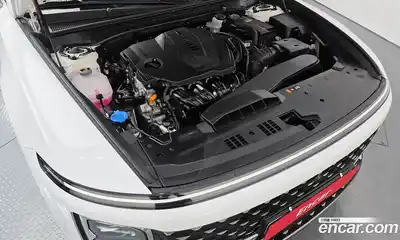 Hyundai Grandeur 2023 2.5 Автомат в Москве № 126609, миниатюра 6