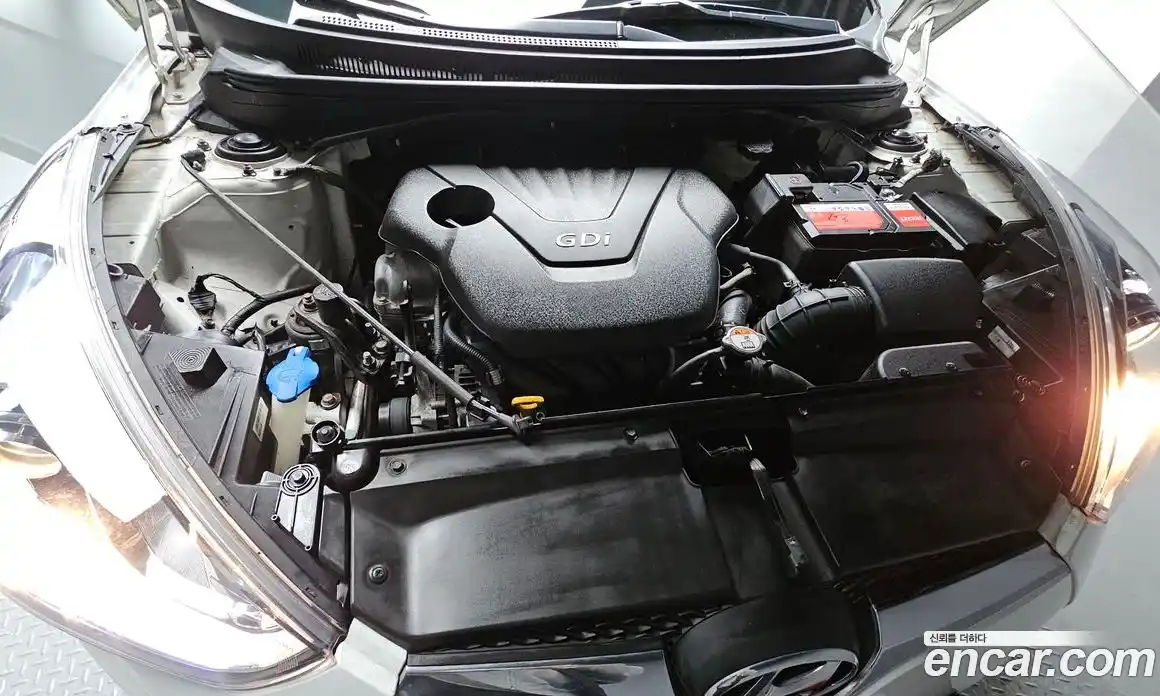 Hyundai Veloster 2012 1.6 Автомат в Москве № 127014, фото 13