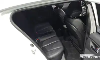 Hyundai Veloster 2012 1.6 Автомат в Москве № 127014, миниатюра 4