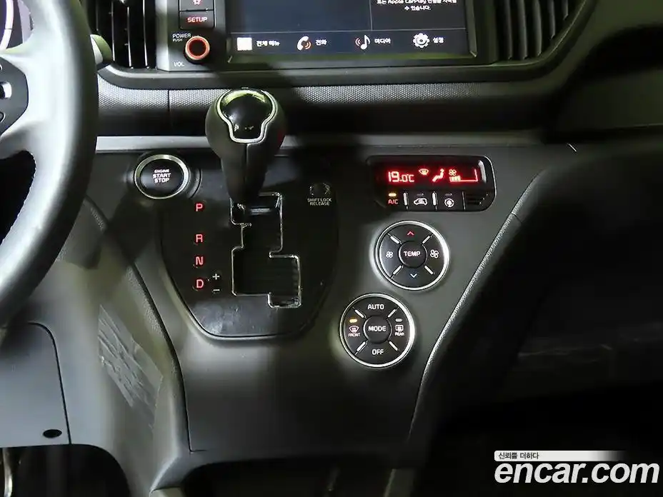 Kia Ray 2025 1.0 Автомат в Москве № 127894, фото 12