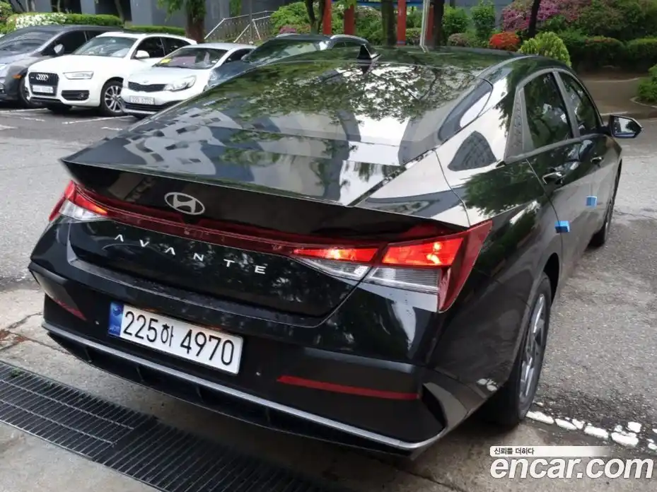 Hyundai Avante 2025 1.6 Автомат в Москве № 129457, фото 3