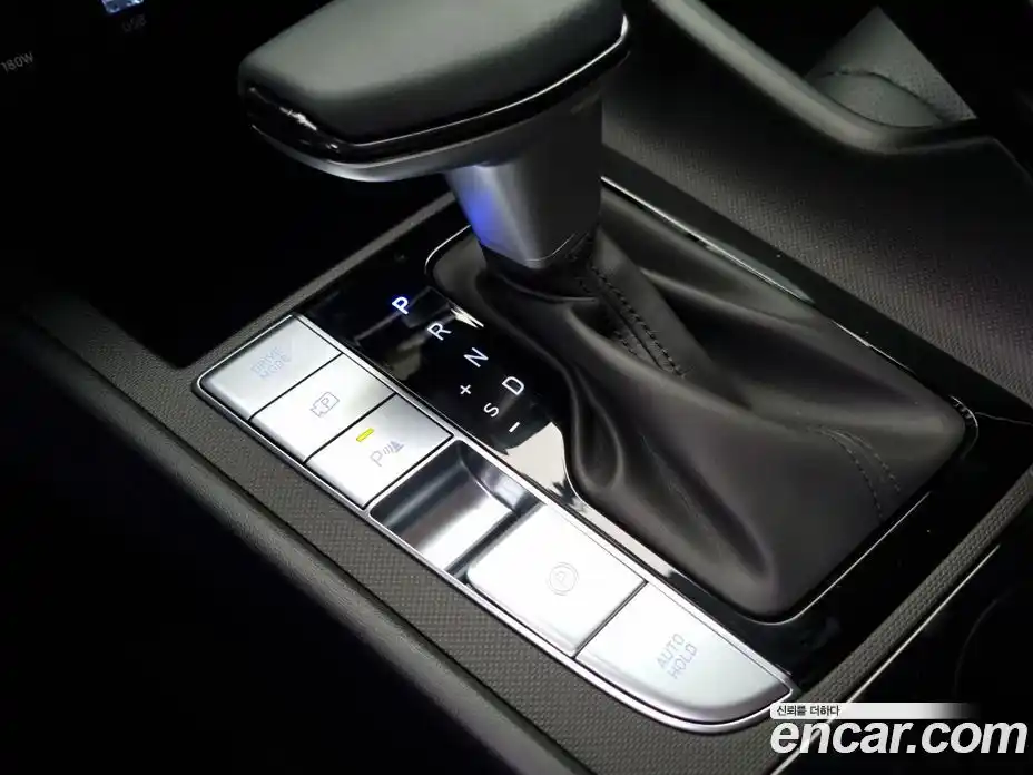 Hyundai Avante 2025 1.6 Автомат в Москве № 129457, фото 9