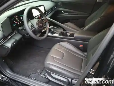 Hyundai Avante 2025 1.6 Автомат в Москве № 129457, миниатюра 10