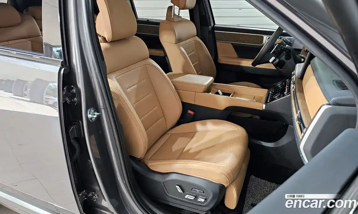 Hyundai Santa Fe 2024 2.5 Автомат в Москве № 130856, фото 10