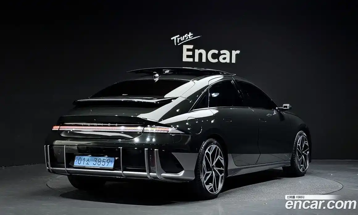 Hyundai Ioniq 6 2023 0.1 Автомат в Москве № 131112, фото 10