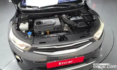 Kia Stonic 2018 1.6 Автомат в Москве № 134370, миниатюра 2