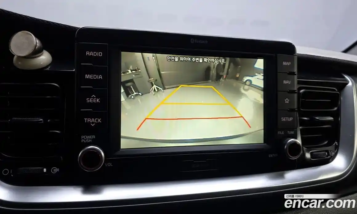 Kia Stonic 2018 1.6 Автомат в Москве № 134370, фото 10