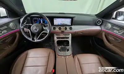 Mercedes-Benz E-Class 2023 2.0 Автомат в Москве № 139369, миниатюра 3